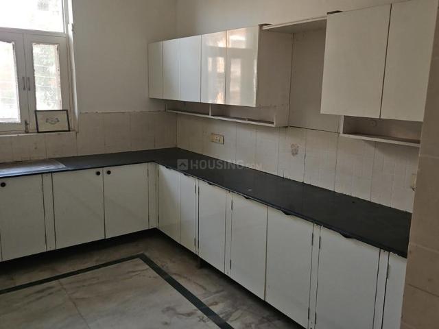 Flat for rent in Sector 48, Noida