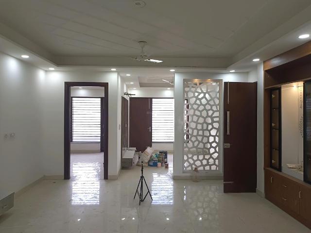 Flat for sale in Hariana