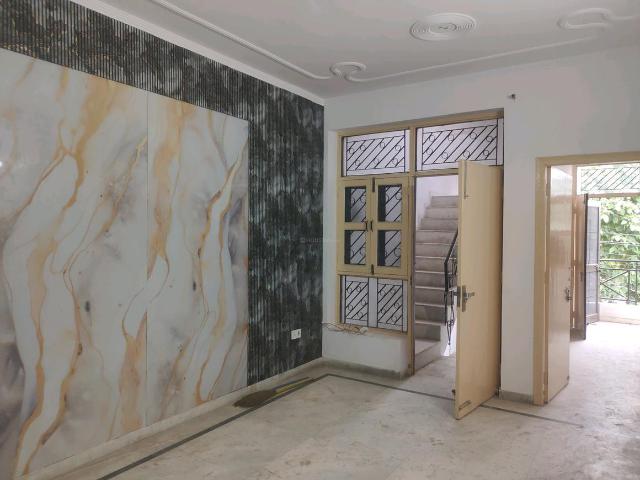 Flat for sale in Hariana