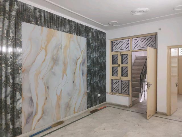 Flat for sale in Hariana