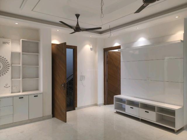 Flat for sale in Hariana