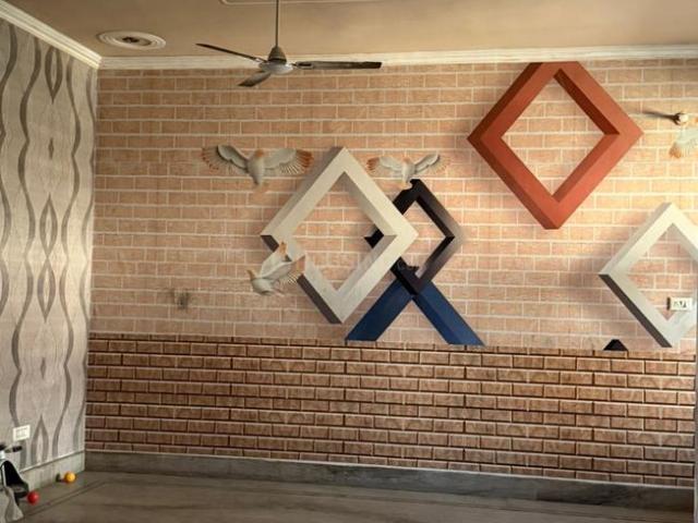 Flat for rent in Hariana