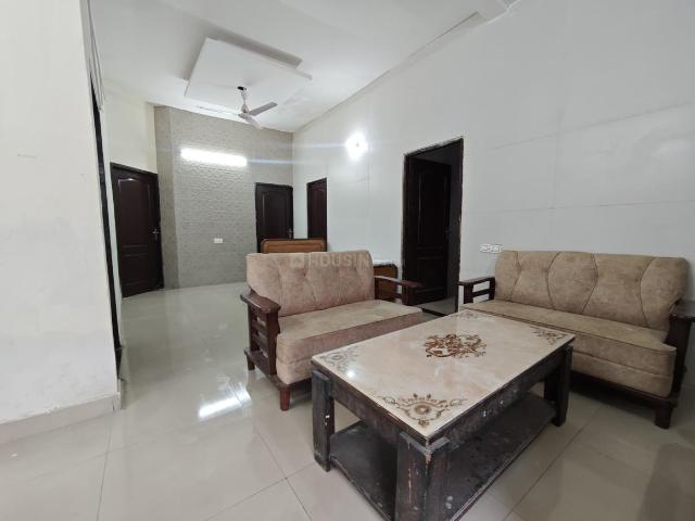 Flat for rent in Hariana