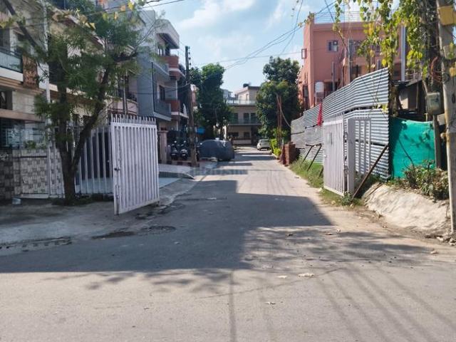 Flat for sale in Sector 4, Haripur