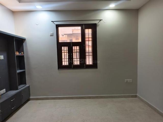 Flat for rent in North West Delhi, Deri
