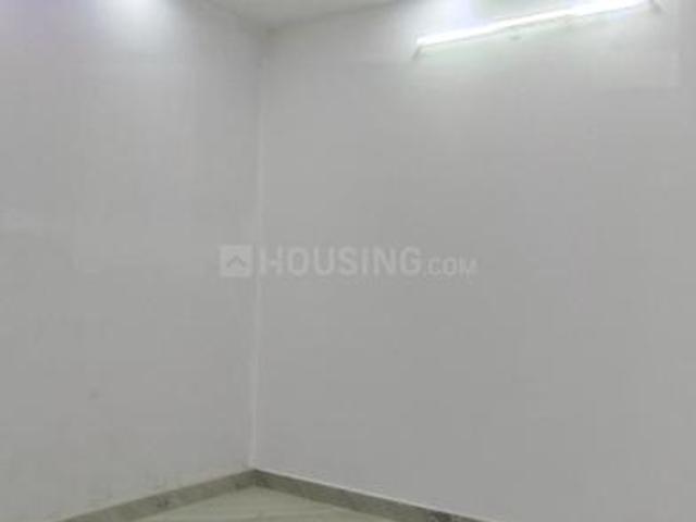 Flat for sale in North West Delhi, Deri