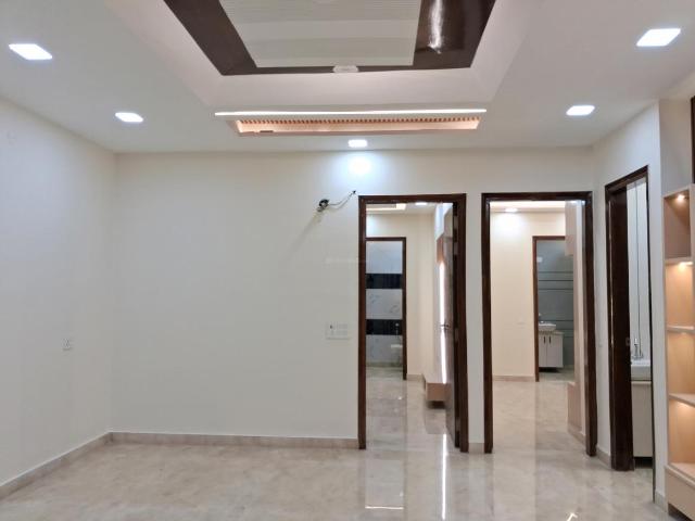 Flat for sale in North West Delhi, Deri