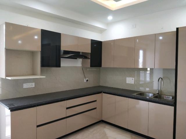 Flat for rent in Hariana