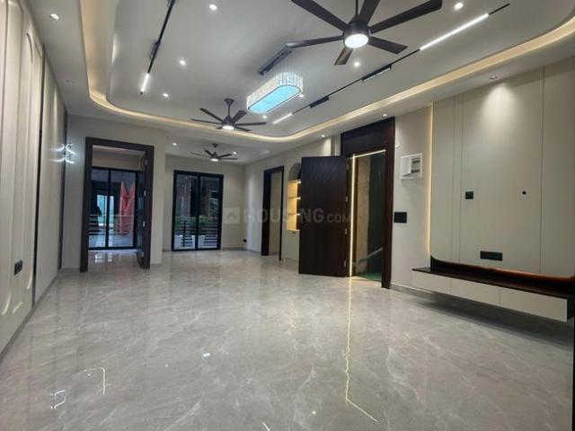 Flat for sale in Hariana