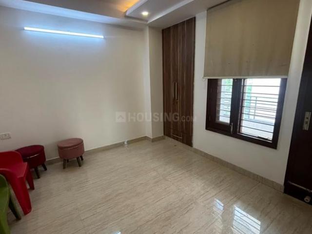 Flat for sale in Hariana