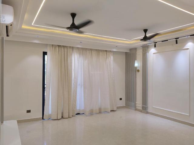 Flat for sale in Sushant Lok 2, Gurugram