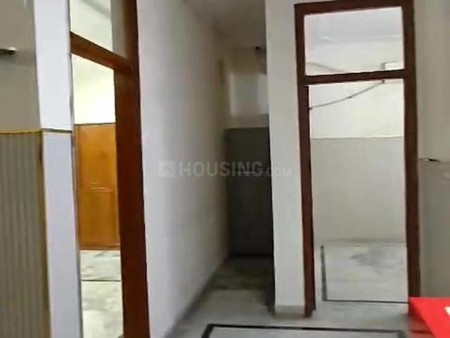 Flat for rent in North West Delhi, Deri