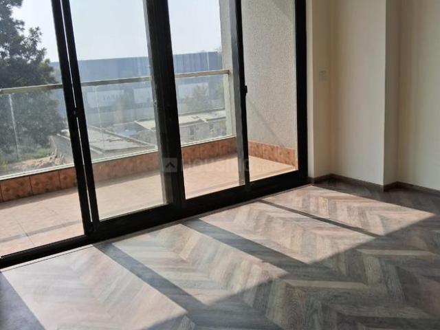 Flat for rent in Hariana