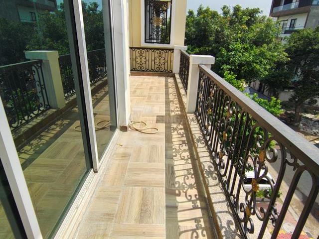 Flat for rent in Hariana