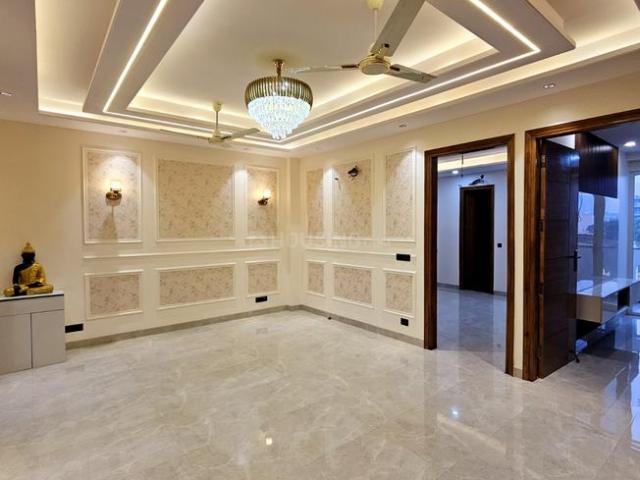 Flat for sale in Hariana