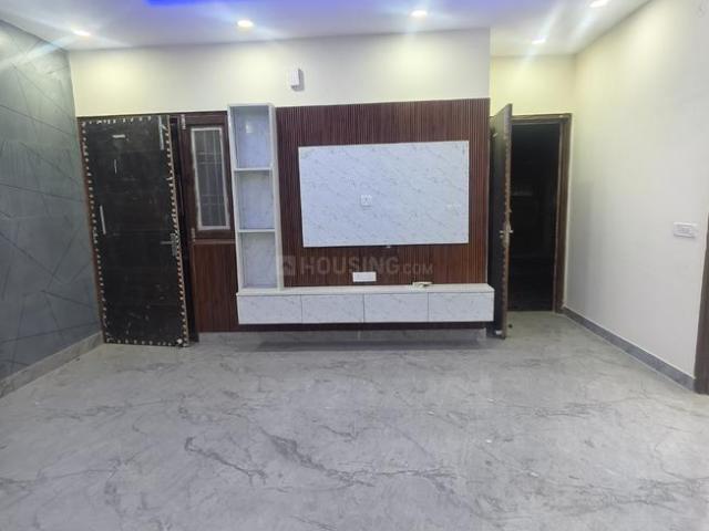 Flat for rent in North West Delhi, Deri