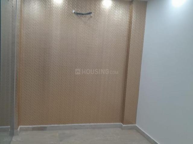 Flat for sale in North West Delhi, Deri