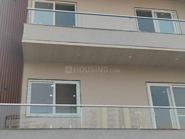 Flat for sale in Hariana