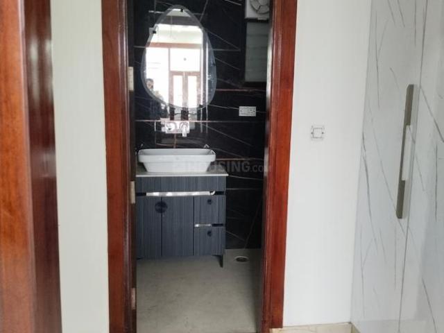 Flat for sale in Hariana