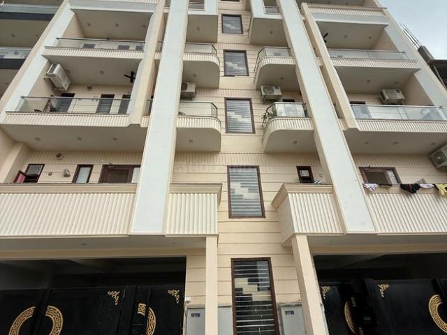 Flat for rent in Hariana