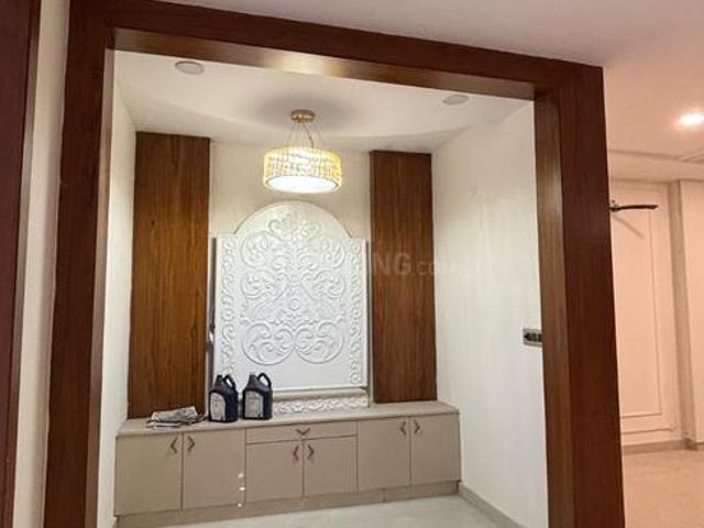 Flat for sale in Hariana