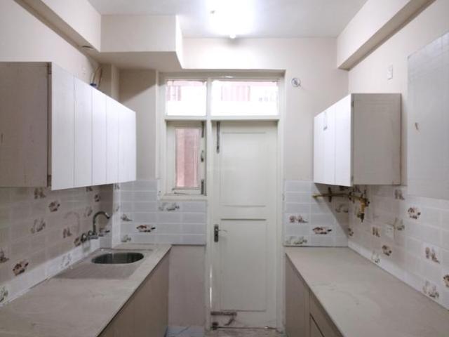 Flat for sale in Hariana