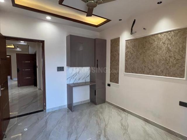 Flat for sale in Hariana