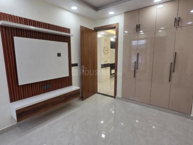 Flat for sale in Hariana