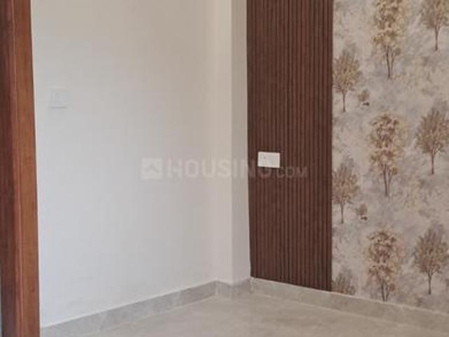 Flat for sale in Hariana