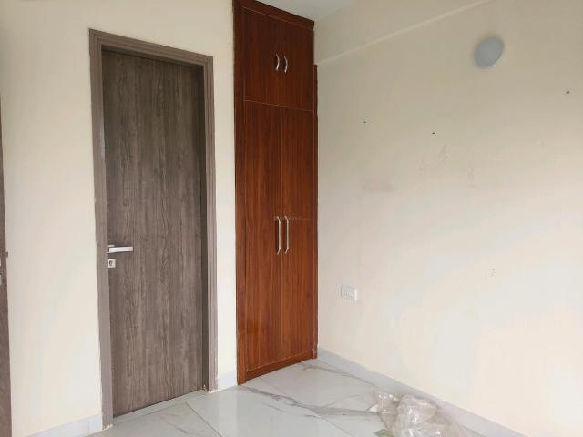 Flat for sale in Hariana