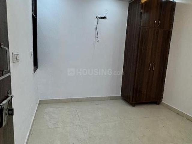 Flat for rent in Deri