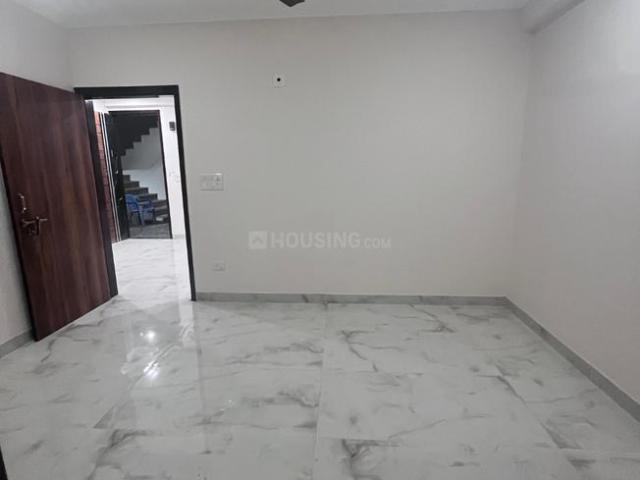 Flat for rent in Deri