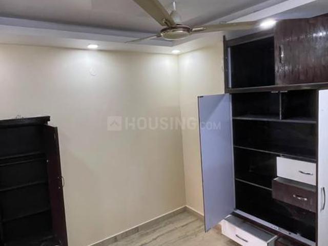 Flat for rent in Deri
