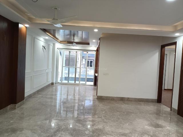 Flat for rent in Deri