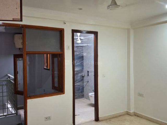 Flat for rent in Deri