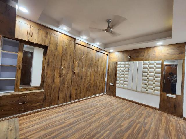 Flat for rent in Deri