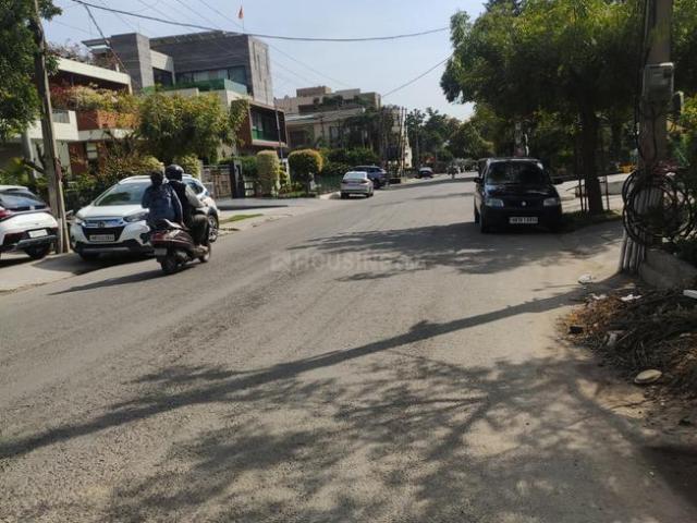 Flat for sale in Hariana