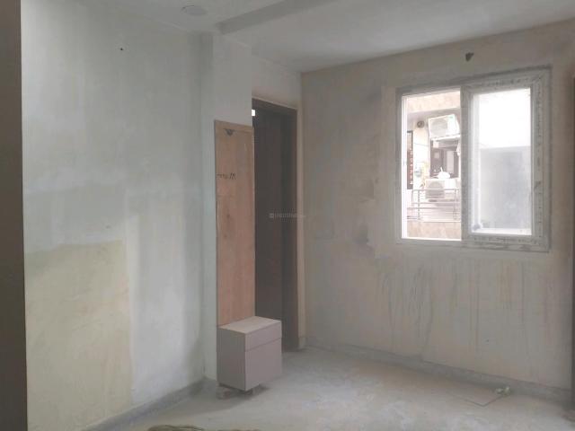 Flat for sale in North West Delhi, Deri