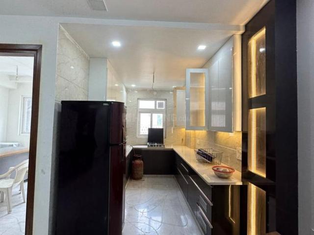 Flat for sale in Abdullahpur