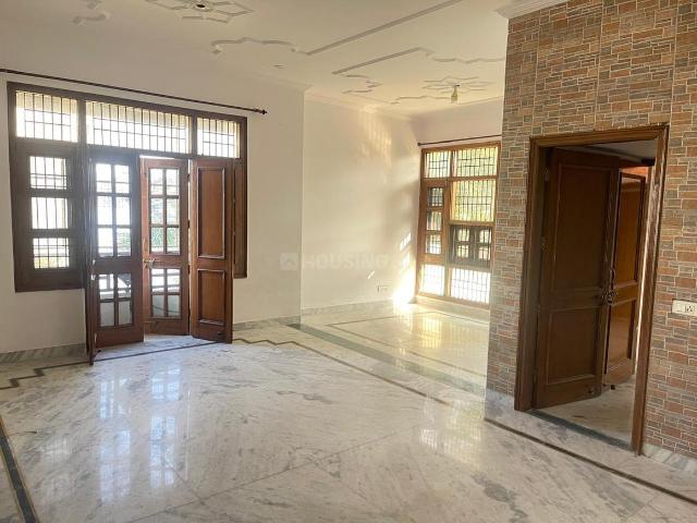 Flat for rent in Hariana