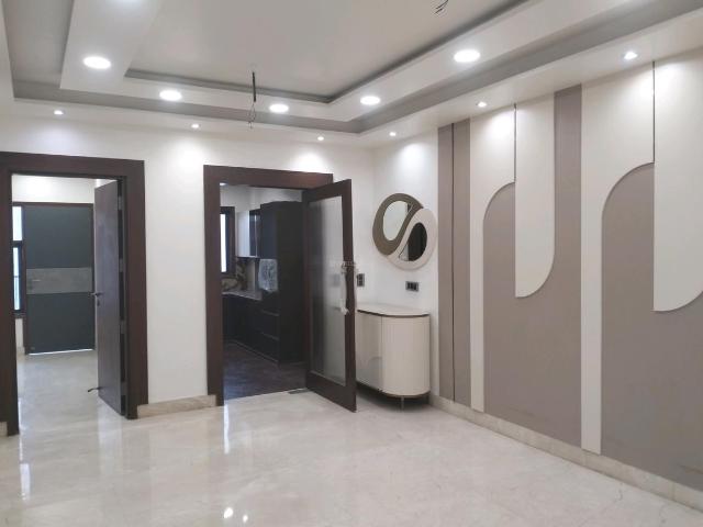 Flat for sale in Babarpur, Delhi