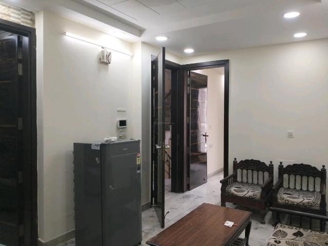 Flat for rent in North West Delhi, Deri