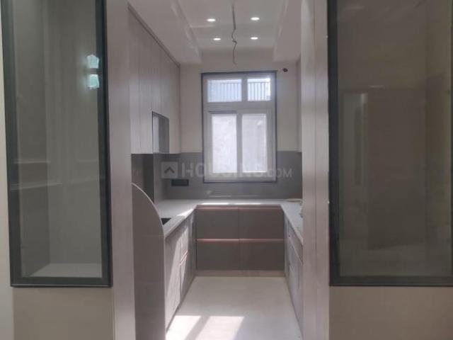 Flat for rent in Shalimar Bagh, Delhi