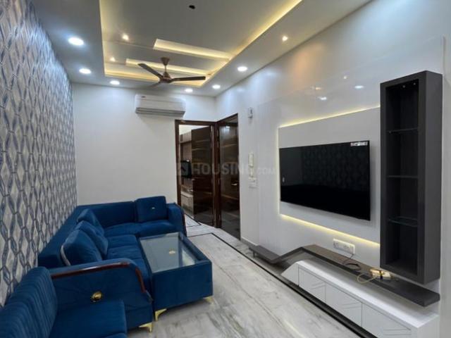 Flat for rent in Shalimar Bagh, Delhi