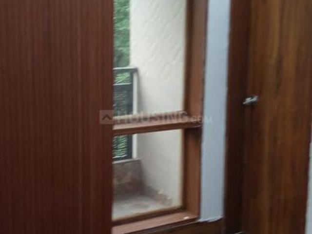 Flat for sale in North West Delhi, Deri