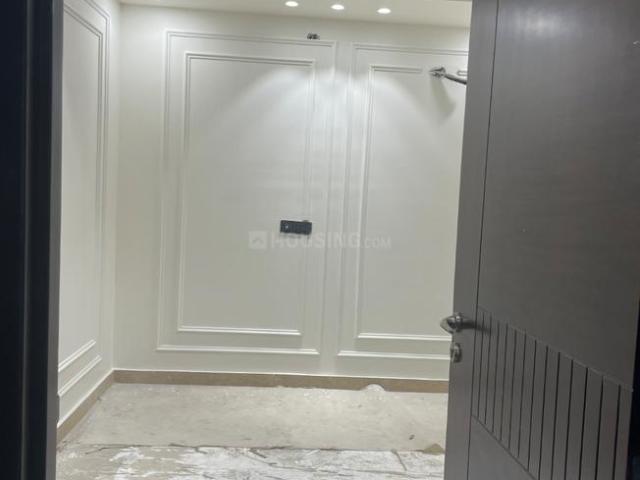 Flat for sale in Abdullahpur