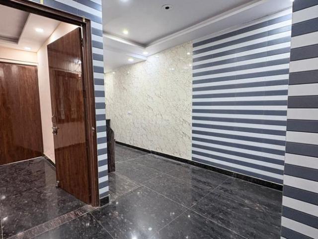 Flat for rent in Shastri Nagar, Delhi