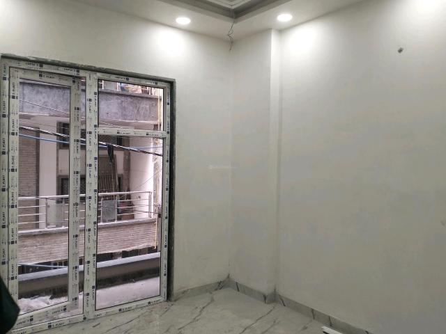 Flat for rent in North West Delhi, Deri