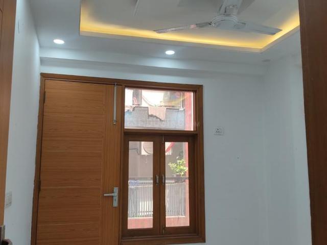Flat for rent in South Delhi, Deri