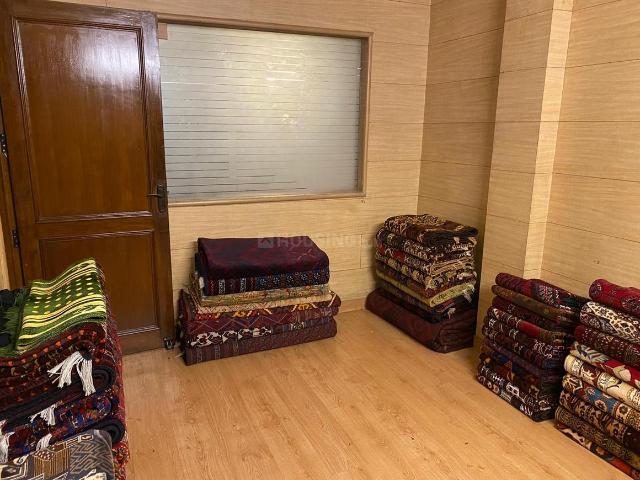 Flat for rent in South Delhi, Deri